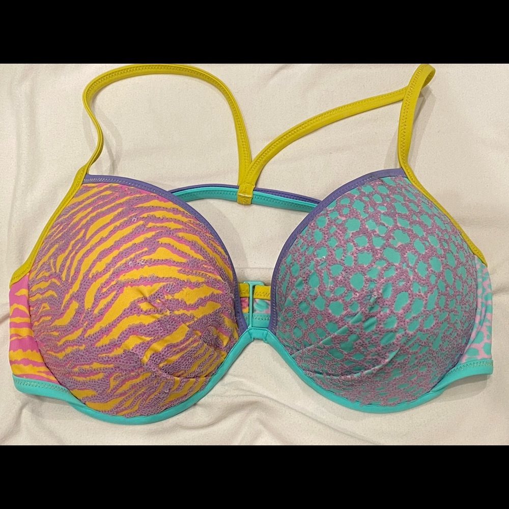 NWOT VS Swim top